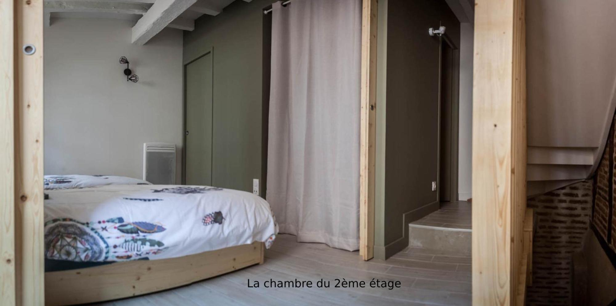 De Briques Et De Bois Holiday home *