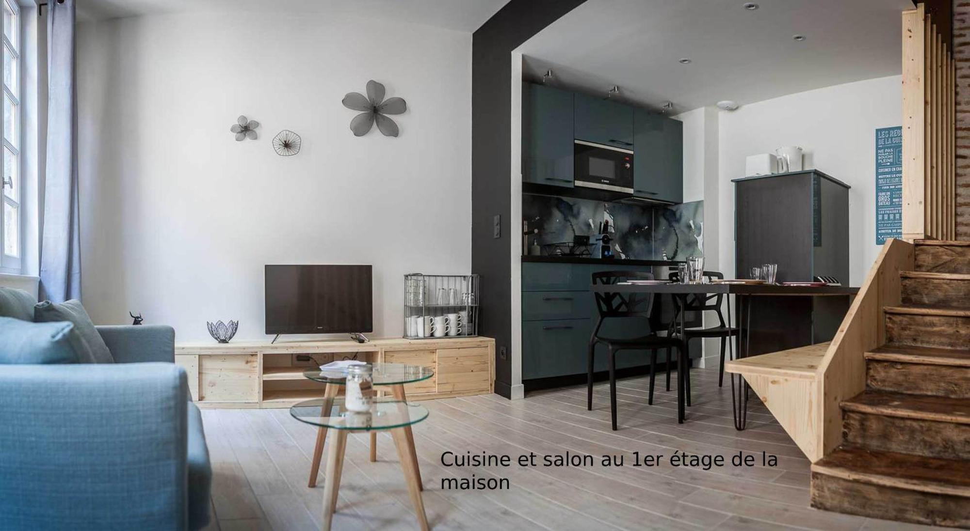 De Briques Et De Bois Holiday home *